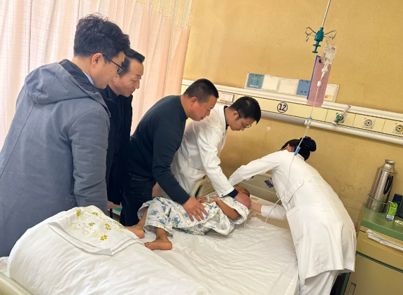 “支起乡村振兴顶梁柱|| 临夏自治州小患者于北医三院顺利治愈出院！